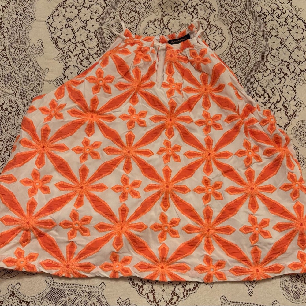 orange and white skies are blue high neck top size XL